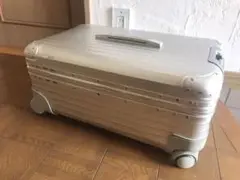 RIMOWA 911.52 絶版 PORSCHE PTS アルミニウム製4輪