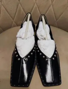 Item thumbnail for item f5f56f05-15ca-41b4-8fb6-616a12c38961