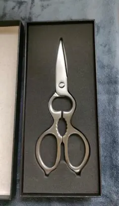 Item thumbnail for item a46086e6-cd76-4eef-b316-155f7e67e352