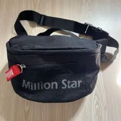 ボディバッグ ウエストバッグ　ブラック