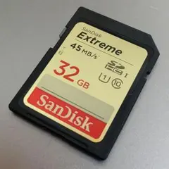 SanDisk Extreme 32GB SDカード