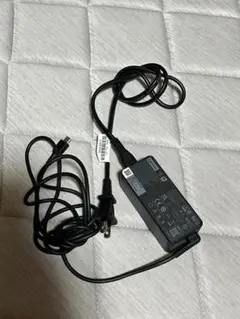 Lenovo 45W ACアダプター