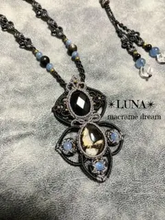 Item thumbnail for item 952866ae-43c6-47d9-968b-463e721a1fe8