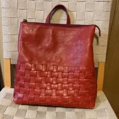 ズッケロフィラート本革 赤いリュック カウレザーメッシュリュック
