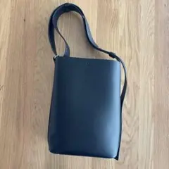 &MyuQ JUNO MINI ショルダーバッグ