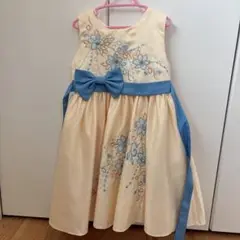【サイズ130】花柄刺繍ドレス 青リボン　匿名配送
