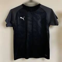 PUMA ブラック グラフィックシャツ 140