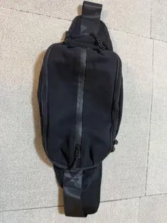 ブラックナイロンヒップシート　フロロ　floro