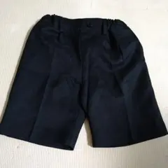 西松屋チェーン　黒　短パン　フォーマル　80