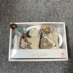 動物柄エプロンとスプーンセット