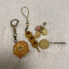 ハンドメイド いちご ドーナツ みたらしだんごのキーホルダー メロンパンのピン