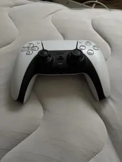 PlayStation 5 コントローラー ホワイト/ブラック