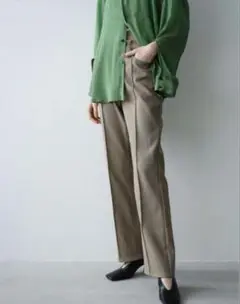 値下げ！CLANE PIN TUCK BELL BOTTOM PANTS