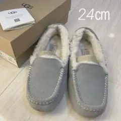 Item thumbnail for item a7cad2d4-7636-4512-8178-b382fca56ca6