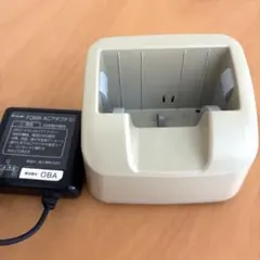 docomo FOMA ACアダプタ01 卓上ホルダF30付き