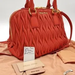 【極美品】ミュウ ミュウ マテラッセ 2way オレンジ ラムレザー ギャザー