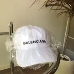 最終値下げ!バレンシアガ BALENCIAGA ホワイトキャップ男女兼用