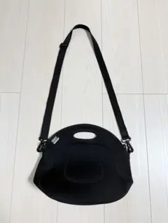 Item thumbnail for item cf944f7d-27fa-4d4b-ad42-6a637a39d789