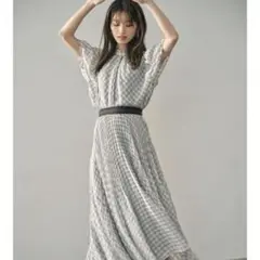 リリーブラウン チェック柄シアープリーツスカート チェック柄シアートップス