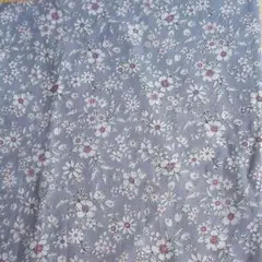 ✨お買い得商品❗☆グレー地に可愛いお花の芯がピンク(マスク作成布オマケ付き