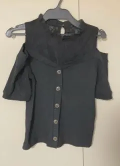 INGNI 黒色 肩出し半袖トップス