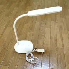【美品】LEDデスクライト PDL-101-W アイリスオーヤマ