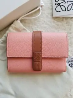LOEWE ロエベ バーティカル スモール ウォレット ブロッサム/タン