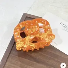プレッツェル　パン　ヘアクリップ　ヘアアクセサリー　バンスクリップ　カフェ雑貨