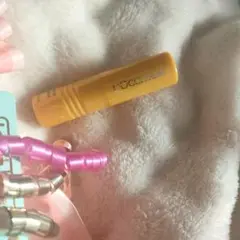 L'OCCITANE ♡ リップスティック♡デリシャス&フルーティーバーム♡