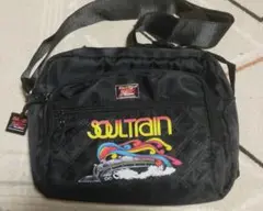 SOUL TRAIN ショルダーバッグ ブラック