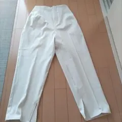 ８月末まで　レディース　パンツМ