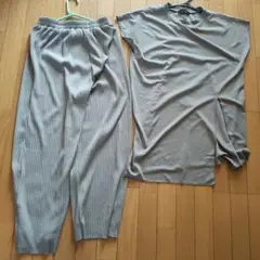 セットアップ　ノースリーブ　パンツ