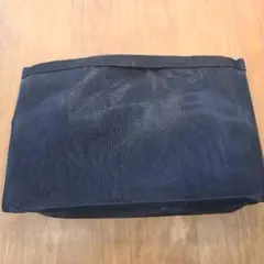 ナイロン製黒バッグ