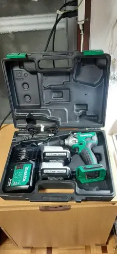 ジャンク品:マキタ インパクトドライバ M697D