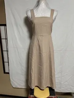 【C・O・L・Z・A】ベージュ バックレースアップ ワンピース L