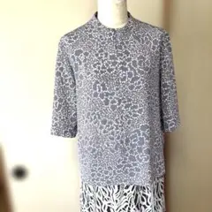 SunBenus グレー系花柄五分袖トップス ブラウス