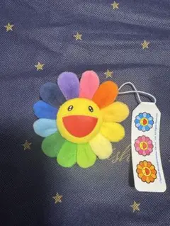 Kaikai Kiki 花の形ぬいぐるみブローチ