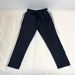 Item thumbnail for item b9ad89bd-e634-42e2-a74e-7e46bec91c64