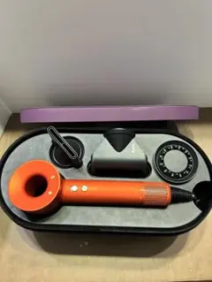 Item thumbnail for item cae71e17-be96-458a-b772-eb2b597a6605