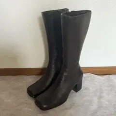 Item thumbnail for item f725f705-4ab0-4c9b-b09a-6ce233bd90dc