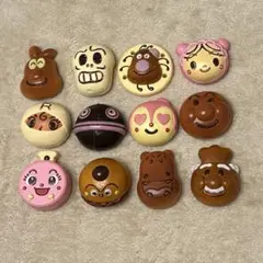 アンパンマン　パン工場　パンのみ12点
