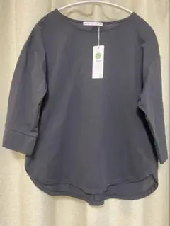 新品未使用　ikka 七分袖　ブラックTシャツ　シンプルカットソー