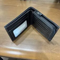 レザー 二つ折り財布 黒　未使用