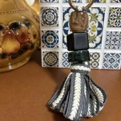 ミックスロープタッセル付きキーホルダー
