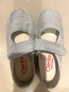 Cienta ベルクロストラップシューズ