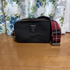 Jolie Joli ブラックバッグ チェックストラップ