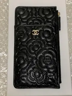 シャネル、新作カメリア、スマホケース、ポーチ、カードケース、長財布