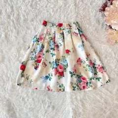 ⚫︎お花畑♡タックフラワーエンボスフレアスカート フェミニン　森ガール