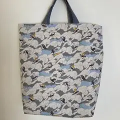 大きなトートバッグ