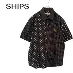 SHIPSシップス　ドット半袖シャツ　スマイリーアシンメトリー個性的派手色
